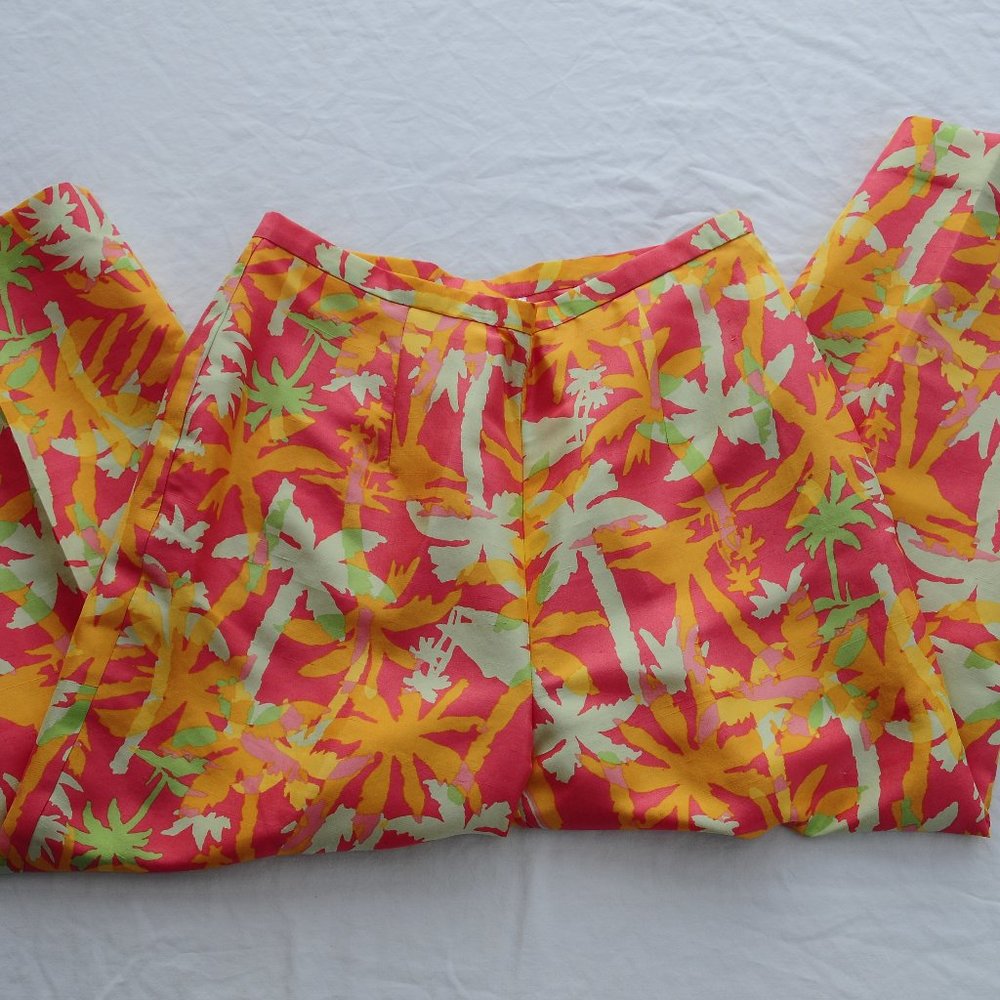 EUC Bobbi Brooks Capri Pants